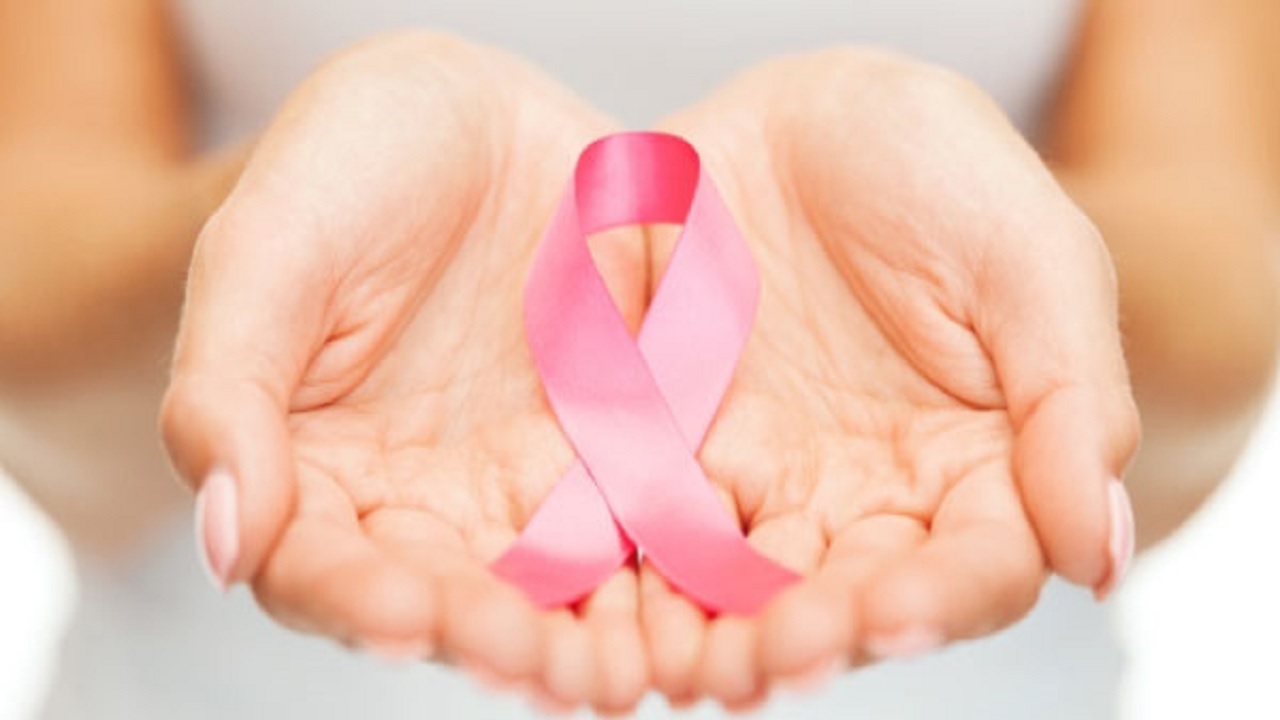 ۱۲ علامت نشان دهنده ابتلا به سرطان سینه