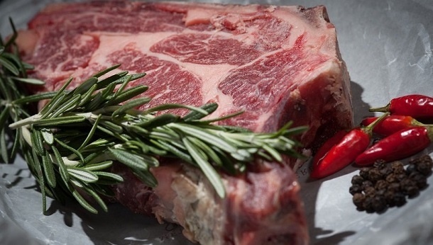 توزیع گوشت گرم قرمز وارداتی از شنبه آینده با قیمت ویژه
